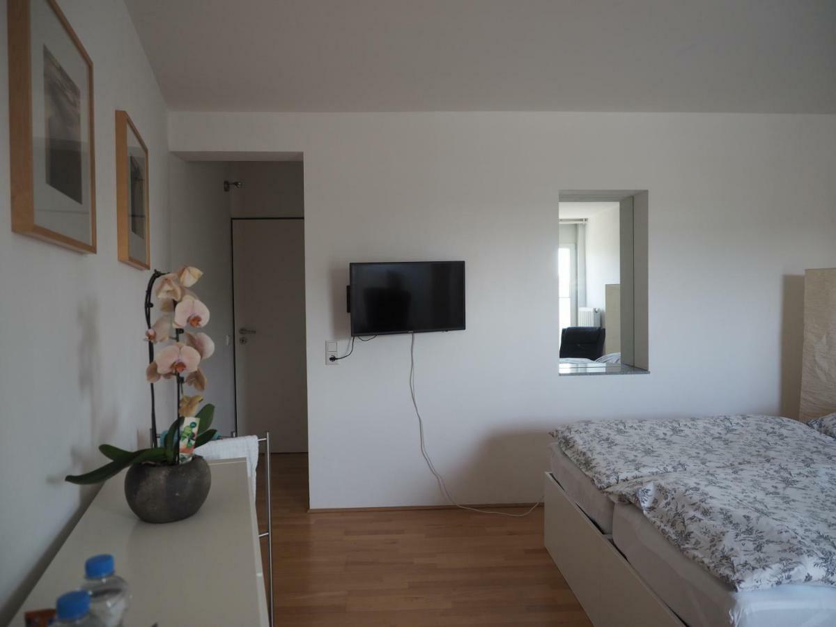 B8 - Just A Private Dusseldorf