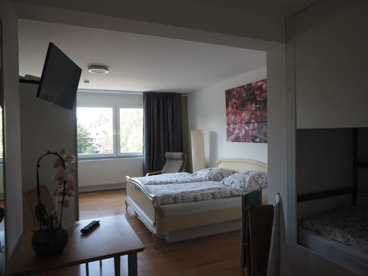 B8 - Just A Private * Dusseldorf